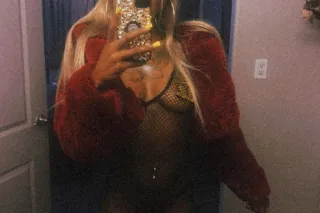 Early Morning ☀Special 💰Sexy 💋 Sultry 😍 Lea Scott DeepThroat 👅💦 Queen 👑 Ready !! - Image 5