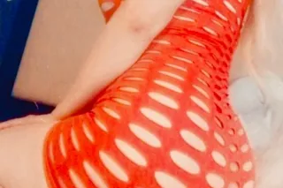 slim busty blonde cutie🍑🍒🍓 - Image 9