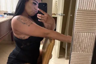 Pretty Stallion Disponible 💕 O... - Image 2