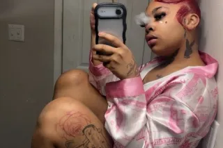 sexy lightskin - 20 - Image 1