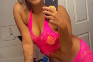 wet n wild wednesday - 24 - Image 2