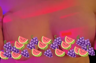 Santa...baby... Let me be your... - Image 4