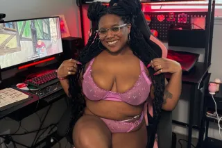 Curvy Ebony Succubus 🔥 Big Naturals + Thick Booty | gfe • daty • bbj - Image 3