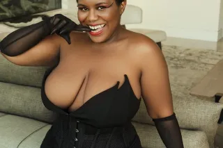 Curvy Ebony Succubus 🔥 Big Naturals + Thick Booty | gfe • daty • bbj - Image 5