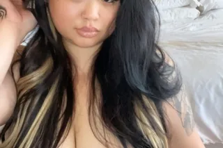 🍒 Curvaceous $weet Cherry 🍒 38G busty twins 🍈🍈 Sexy FT shows and content available 📲 Screening + Deposit required to see me 🤍 - Image 6