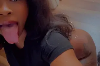 Lay Back Let Me Ride That 🍆Pro... - Image 3