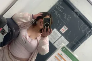 she is and will always be your favorite pawg - Image 5