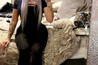 sexy, tatted and thick - 26 - Image 2