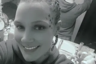 💋CASHE IS THAT NAUGHT🙀 HOTTIE!... - Image 1