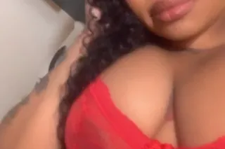 short, flirtatious , sexy 😌😏 t... - Image 2