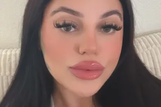 NEW SLUT IN TOWN ❤Spicyy Sicil... - Image 1