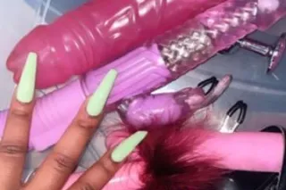 hi i do facetime calls & outcalls! super kinky and does good business! FETISH FRIENDLY HIGHLY EXPERIENCED FETISH & KINK PROVIDER: BDSM, HUMILIATION, SISSY TRAINING, FOOT FETISH, TOILET FETISH, - Image 9