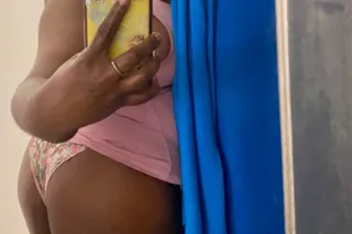 🌸🌸I'm (ONLY) 4'11"🌸🌸 💢💢QV, HHR, HR, BJ/BBBJ, MASSAGES💢💢INcalls (ONLY) @ A HOTEL 🏩)💢💢 - Image 9