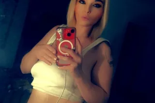 👀💥💄🔥✨ THE WOMAN YOU CAN’T SCROLL PAST ✨🔥💄💥👀 - Image 5