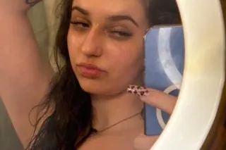 OUTCALLS ONLY - 21 - Image 1