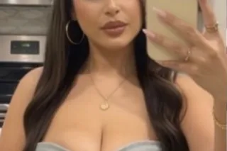 250 HR 💋💋 LATINA PARTY GIRL 🤩🤩... - Image 4