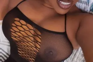 🦋EXOTIC🏝💕MIXED LATINA❤ HIGHLY ... - Image 4