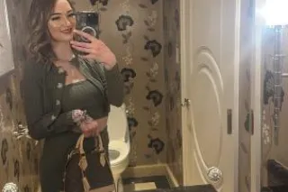 Velvet Dreams, Gentle Touch 💋🕊... - Image 3