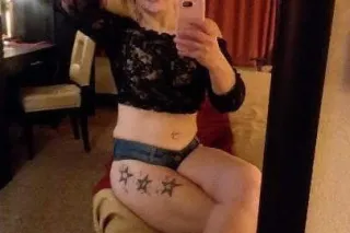 💦NEW SNOW BUNNY IN TOWN💦DONT M... - Image 1