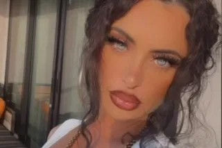 ASK ABOUT THE 2 girl special -... - Image 2