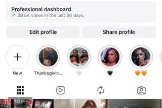 New tall Stallion 🏝🥰 Available to play 💦👅👅 - Image 5