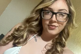 💋COME SEE ME💋 - Image 2