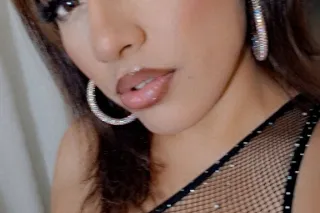 Thick Puerto Rican Puta – Fuck... - Image 3