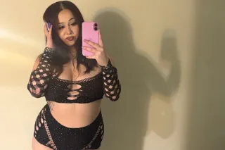 IM BACK! LET ME WARM YOU UP BABY⭐ - Image 1