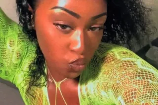 Tight Qv Special. Cum Here Bab... - Image 3