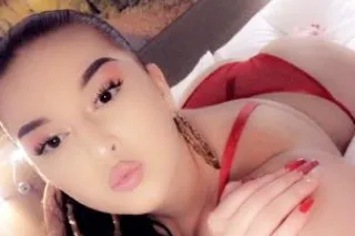 #1 Red Head Bomb Shell💣🔥Availa... - Image 4