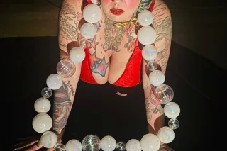 Xmas Eve! Get some XMAS loving 💋 I mostly only see regulars! I only see new clients upon verification and if the vibe is there. - Image 10