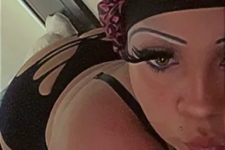 HoStInG!!!!! Pull up come see ... - Image 2