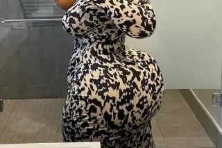 #1 super thick big booty playm... - Image 2