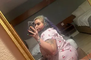 WET PUSSY - a freak fr - Image 3