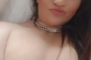 💋😘Sweet smile..... Naughty int... - Image 1