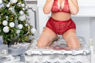 🔥Big Busted Beautiful Blonde 🔥... - Image 1