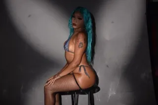 💸SPECIALS 💸Super Freak 🥵Exotic... - Image 3