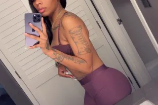 Slim Waist 🍑 with a pretty fac... - Image 2