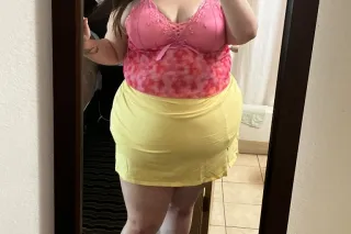 Coming to you, Winter the bbw ... - Image 1