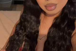 ❄Cold Outside💙😉Hot Inside🦋 INC... - Image 2