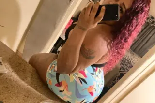 MAKE ME SQUIRT MONDAY - Image 2