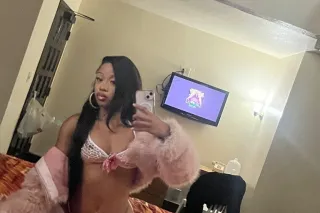 CHRISTMAS CONTENT DEALS 😘❄ - 2... - Image 3