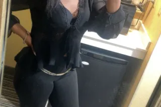 Ms Pretty Rockstar 🥵 Wet and Ready💦 - Image 10