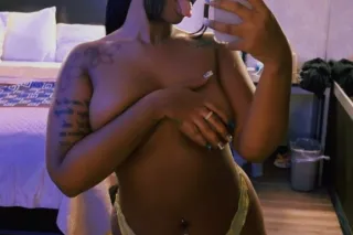 EBONY PLAYMATE😘🍫 READY FOR FUN... - Image 2