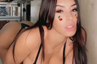 COLOMBIANA Just landed 💦 ANAL,... - Image 4