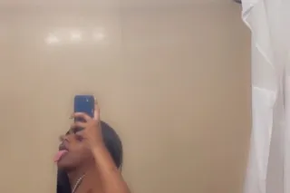 𝖪𝖺𝗇𝖽𝗂𝗂 𝖡𝗅𝖾𝗎🦋 𝖶𝖾𝗍 𝖫𝗂𝗄𝖾 𝖳𝗁𝖾 𝖮𝖼𝖾𝖺... - Image 3