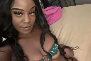 ⚠slippery when wet ⚠ PRETTY PETITE CHOCOLATE TREAT 👅 💦 - Image 5