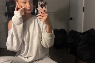 ❣guess whos backkk❣ 🐇YOUR NEW ... - Image 2