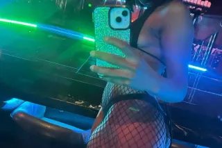 IN TOWN ASK ABOUT MY EXOTIC PERFORMANCE AND MENU COME SEE ME AT MY CLUB - Image 7