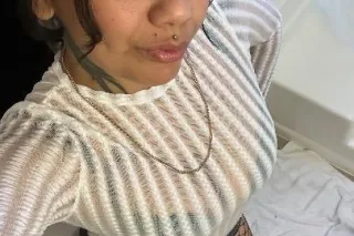 Latina rubs - 32 - Image 2